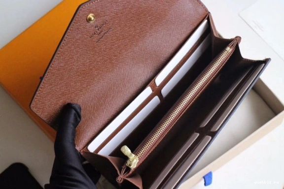 WIS VUITTON SARAH LOUIS WALLET 0306